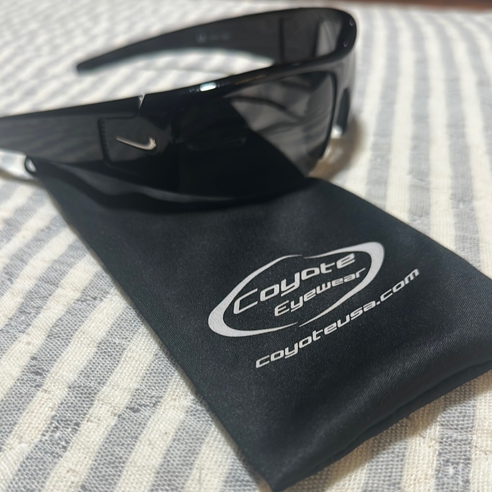 Coyote Eyewear Black Sunglasses